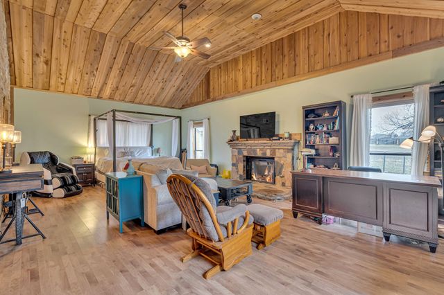 2313 Hickory Creek Road, Denton, TX 76210