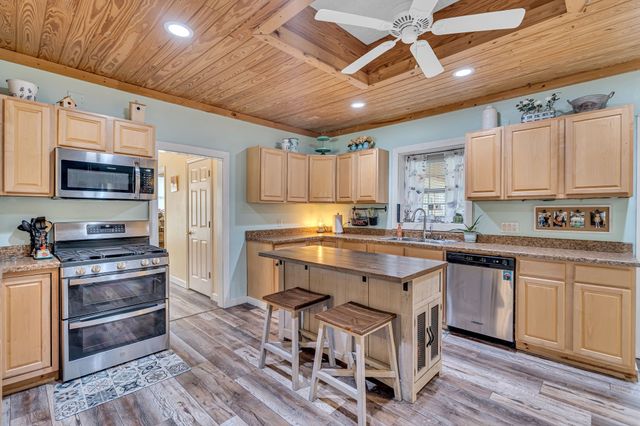 2313 Hickory Creek Road, Denton, TX 76210