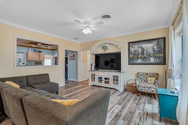 2313 Hickory Creek Road, Denton, TX 76210