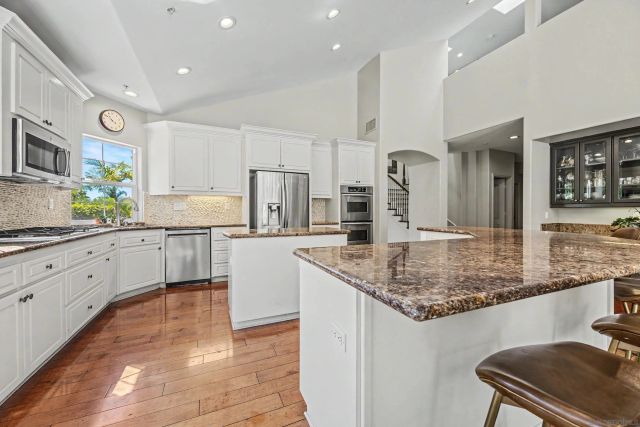 708 Vista Canyon, Vista, CA 92084