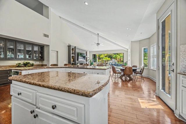 708 Vista Canyon, Vista, CA 92084