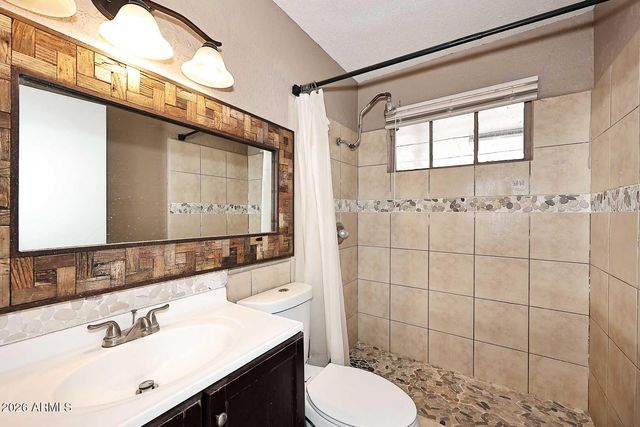 8806 N 30TH Avenue, Phoenix, AZ 85051