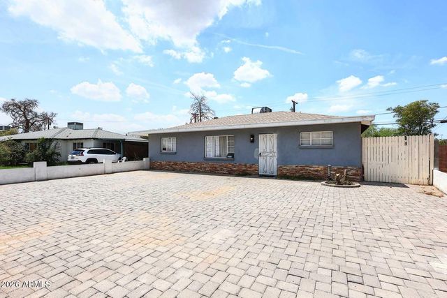 8806 N 30TH Avenue, Phoenix, AZ 85051