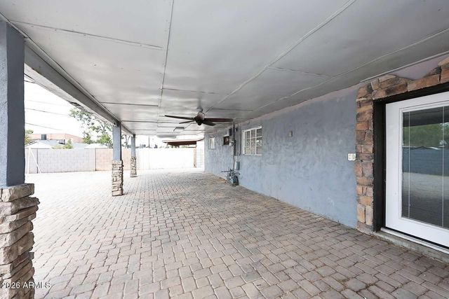 8806 N 30TH Avenue, Phoenix, AZ 85051