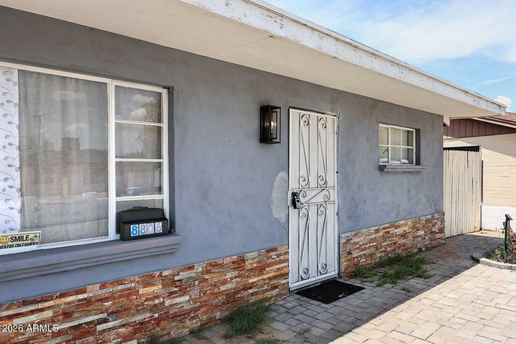 8806 N 30TH Avenue, Phoenix, AZ 85051