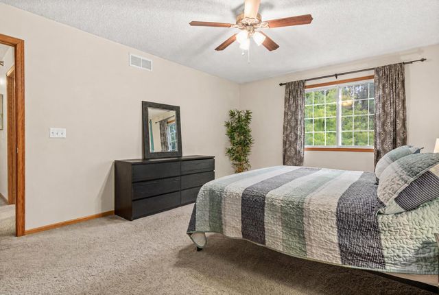 13582 Carmody Drive, Eden Prairie, MN 55344