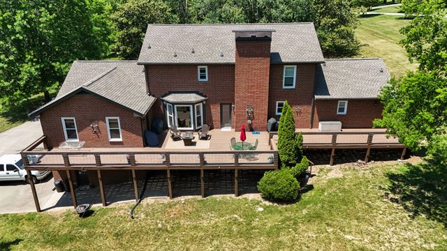 1616 Anderson Rd, Hendersonville, TN 37075