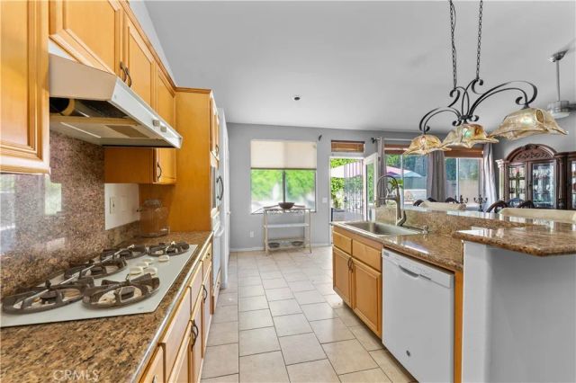 40621 Terraza, Palm Desert, CA 92260