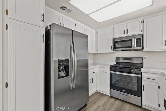 25146 H Steinbeck, Stevenson Ranch, CA 91381