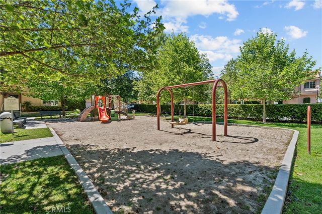 25146 H Steinbeck, Stevenson Ranch, CA 91381