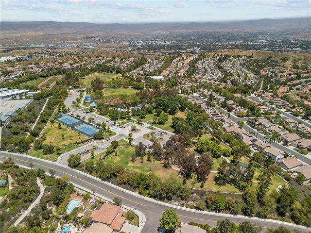 25146 H Steinbeck, Stevenson Ranch, CA 91381