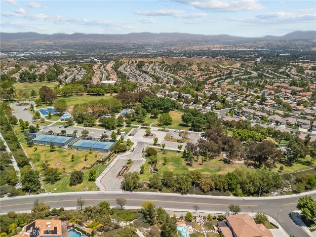 25146 H Steinbeck, Stevenson Ranch, CA 91381