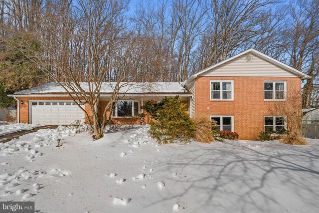 6102 GALLERY ST, Bowie, MD 20720