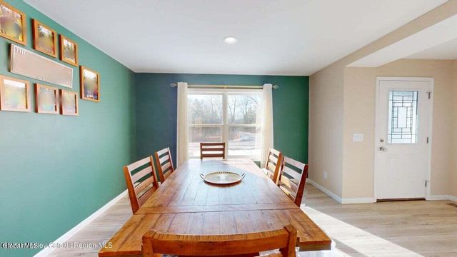 1608 Sleepy Hollow Road, Athens, NY 12015