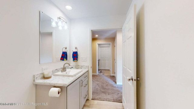 1608 Sleepy Hollow Road, Athens, NY 12015