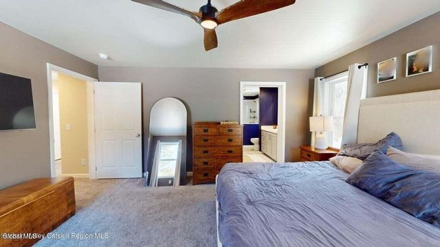 1608 Sleepy Hollow Road, Athens, NY 12015