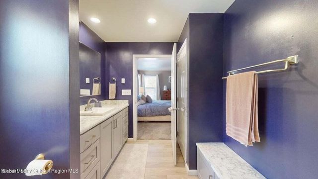 1608 Sleepy Hollow Road, Athens, NY 12015