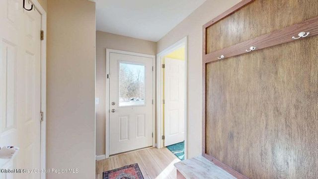 1608 Sleepy Hollow Road, Athens, NY 12015