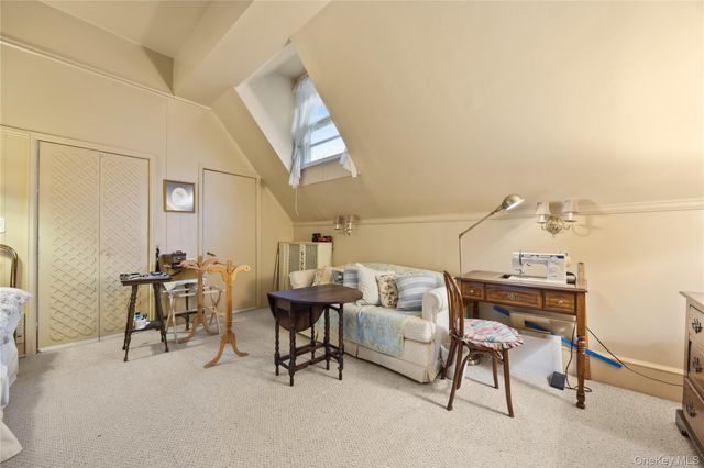 5 Forkland Lane, Dobbs Ferry, NY 10522