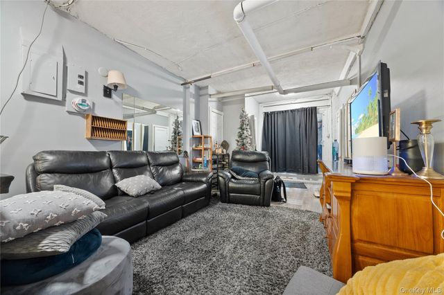 5 Forkland Lane, Dobbs Ferry, NY 10522