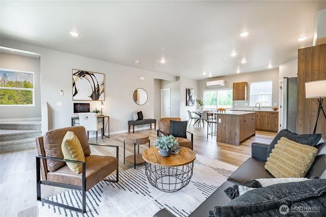 2966 Sweet Gum Loop, Blaine, WA 98230