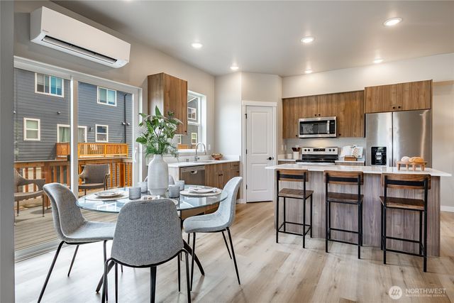 2966 Sweet Gum Loop, Blaine, WA 98230