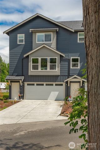 2966 Sweet Gum Loop, Blaine, WA 98230