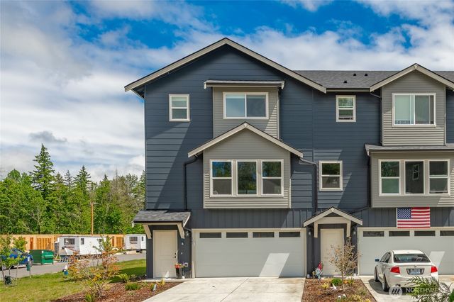 2966 Sweet Gum Loop, Blaine, WA 98230