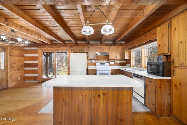 266 Byington Road, Rogersville, TN 37857