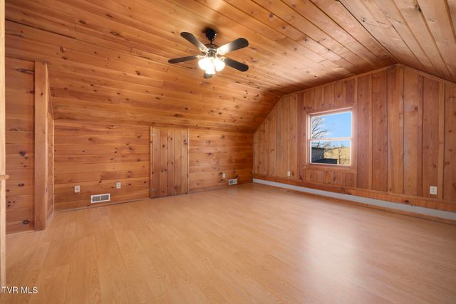 266 Byington Road, Rogersville, TN 37857