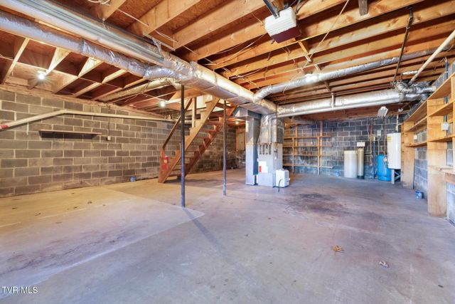 266 Byington Road, Rogersville, TN 37857