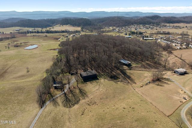 266 Byington Road, Rogersville, TN 37857