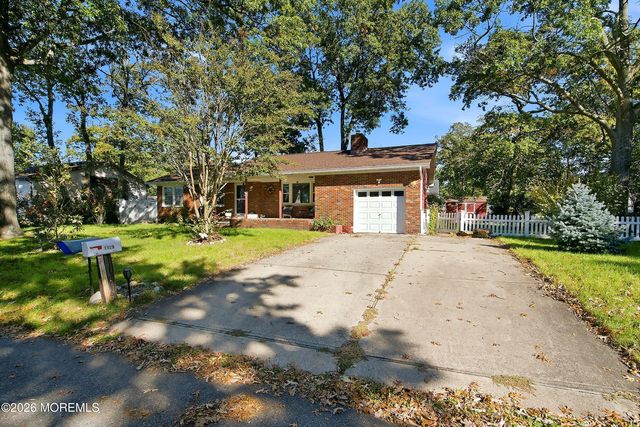 1129 Sylvan Drive, Toms River, NJ 08753