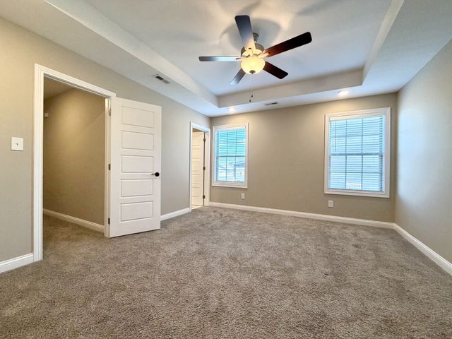 1961 Sydney Louise Dr, Clarksville, TN 37042