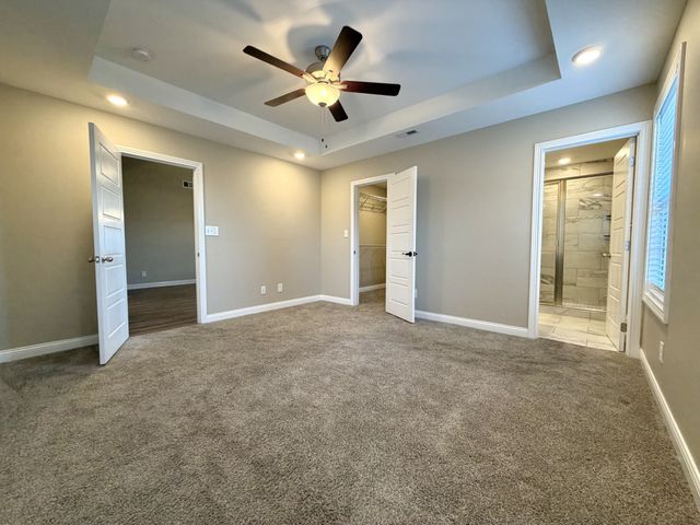 1961 Sydney Louise Dr, Clarksville, TN 37042