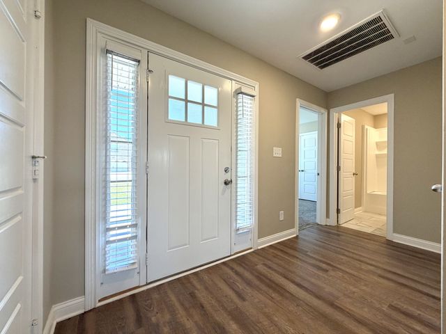 1961 Sydney Louise Dr, Clarksville, TN 37042