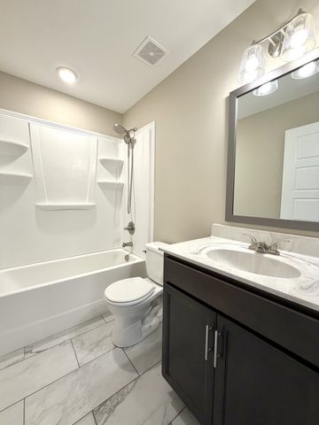 1961 Sydney Louise Dr, Clarksville, TN 37042