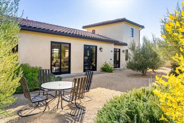 3940 Gruenhagen Flat Road, Paso Robles, CA 93446