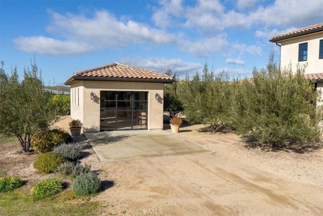 3940 Gruenhagen Flat Road, Paso Robles, CA 93446