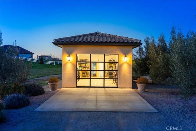 3940 Gruenhagen Flat Road, Paso Robles, CA 93446