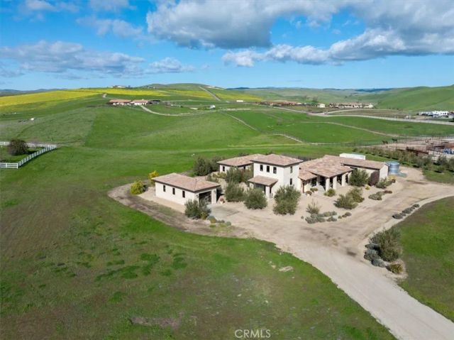 3940 Gruenhagen Flat Road, Paso Robles, CA 93446