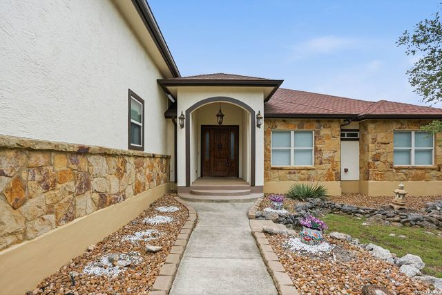 282 Lantana Cerro, Spring Branch, TX 78070