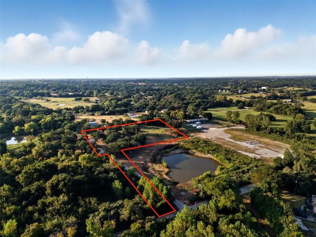 5000 Highpoint Parkway, Burleson, TX 76028
