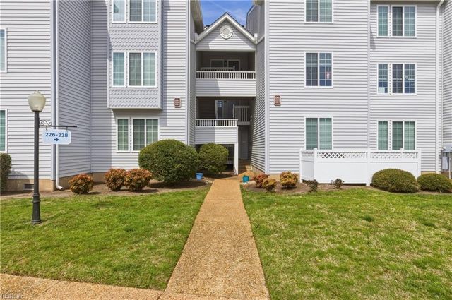 226 Island Cove CT C, Hampton, VA 23669