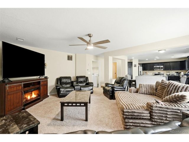 21611 E 54th Pl, Denver, CO 80249