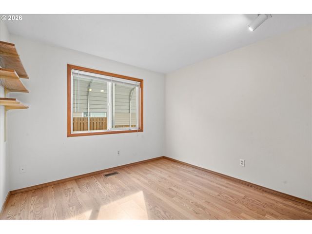 7555 Se MICHAEL Dr, Milwaukie, OR 97222