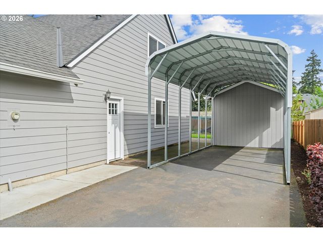 7555 Se MICHAEL Dr, Milwaukie, OR 97222