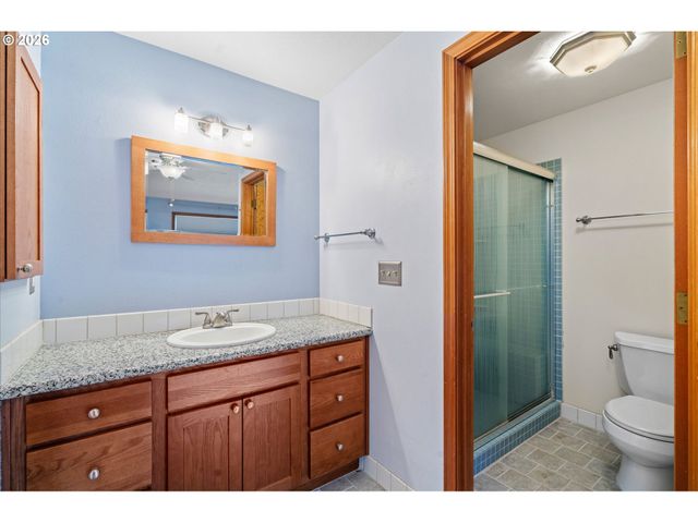 7555 Se MICHAEL Dr, Milwaukie, OR 97222
