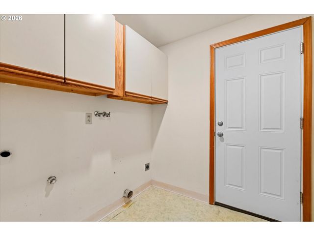 7555 Se MICHAEL Dr, Milwaukie, OR 97222