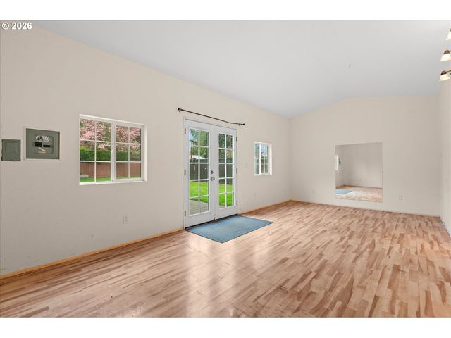 7555 Se MICHAEL Dr, Milwaukie, OR 97222